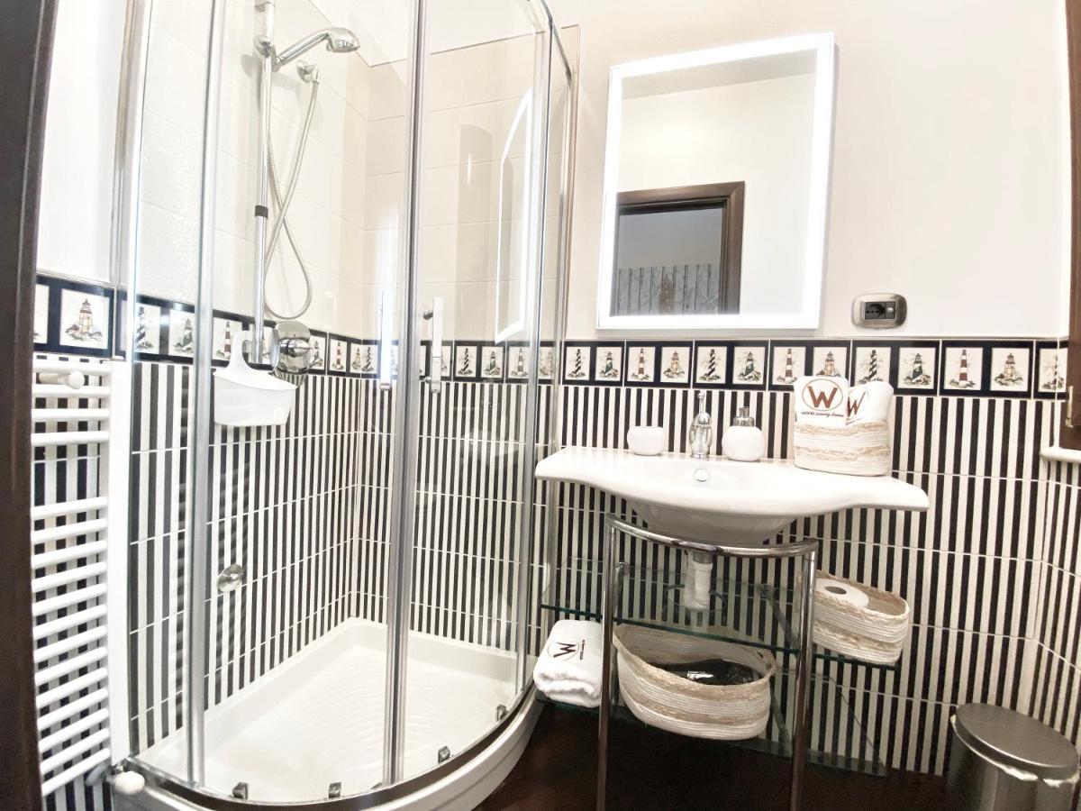 Wood Luxury House Apartment Пескара Екстериор снимка