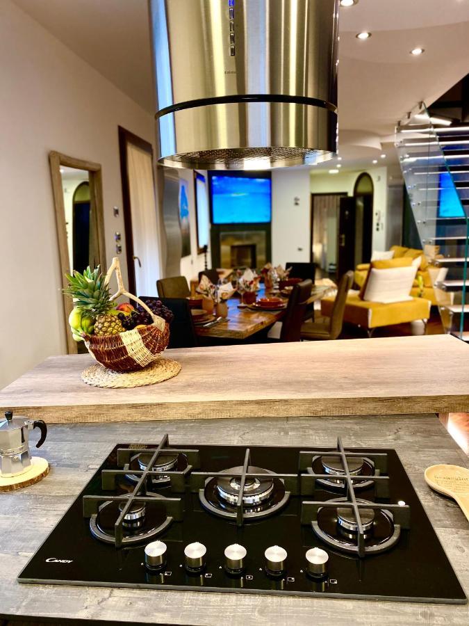 Wood Luxury House Apartment Пескара Екстериор снимка