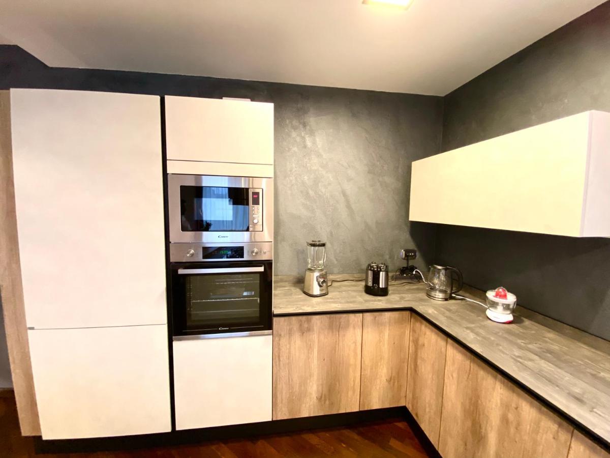 Wood Luxury House Apartment Пескара Екстериор снимка