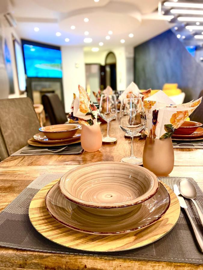 Wood Luxury House Apartment Пескара Екстериор снимка