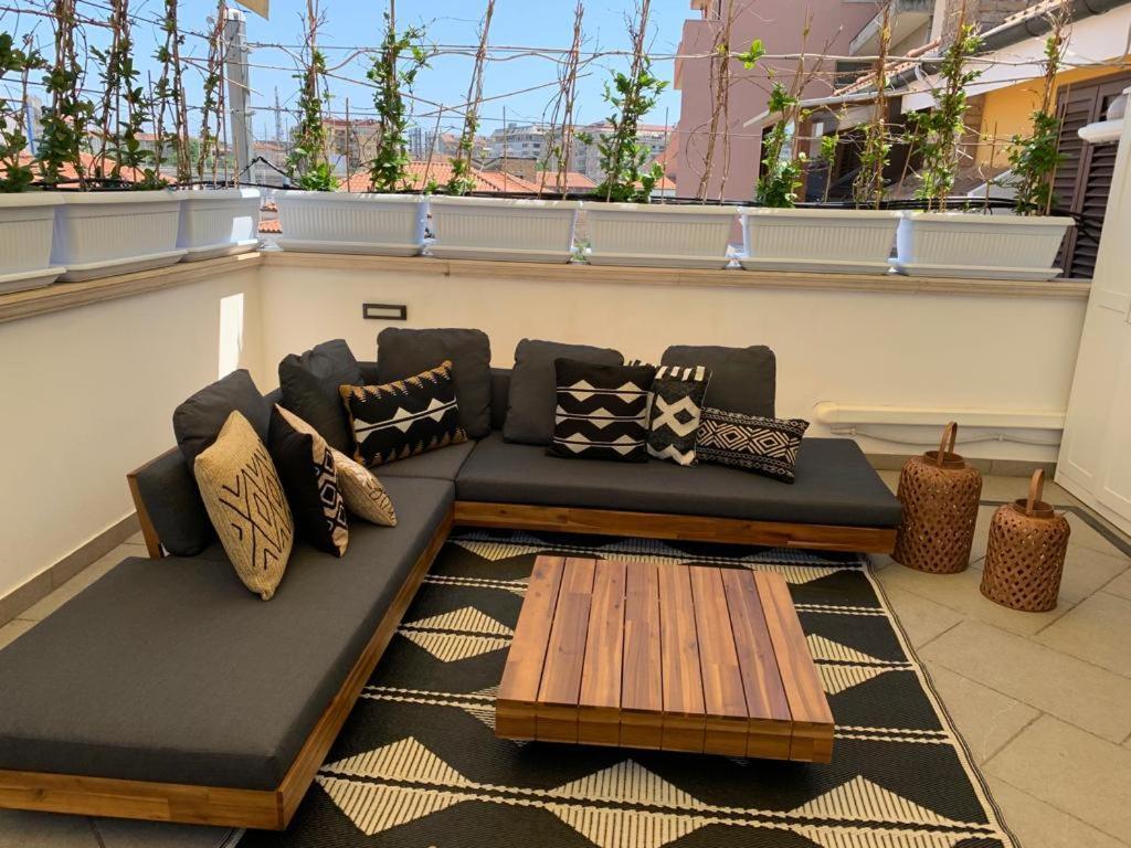 Wood Luxury House Apartment Пескара Екстериор снимка